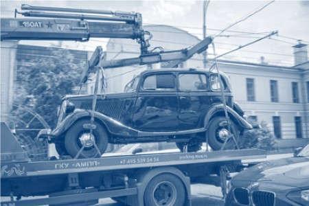 Eine Schutzbrief über eine KFZ-Versicherung ist zwar sinnvoll hat aber manchmal die Einschränkung, das der Schaden 50 km vom Wohnort eingetretten sein muss.