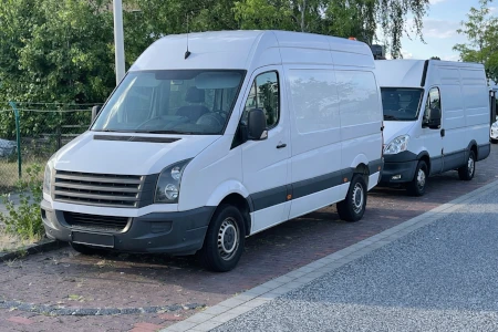 Lieferwagen und Transporter, LKW bis 3 5t für gewerblichen Gütertransport Versicherung vergleichen