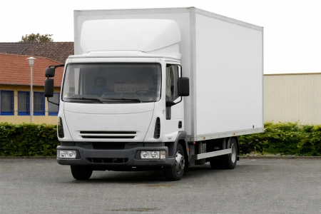 LKW über 3.500 kg im Werkverkehr versichern: LKW-Versicherung für betriebliche Eigennutzung, deckt Schäden und Haftungsansprüche