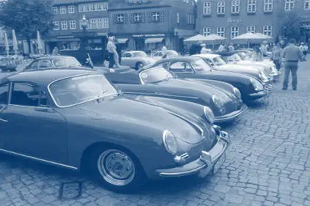 Oldtimerversicherung für historische KFZ über folgender Kennzeichenarten, normales Kennzeichen, Saisonkennzeichen, H-Kennzeichen, Oldtimer-Saisonkennzeichen, Rote Kennzeichen für Oldtimer