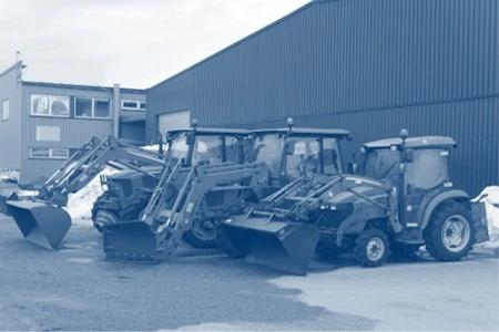 Traktor Versicherung Vergleich hier sofort durchführen - Kosten von diversen KFZ-Versicherungsanbietern für Schlepper, Trecker mit privater oder landwirtschaftlicher Nutzung gleich berechnen, Tarife in Preis und Leistung vergleichen und bei bedarf sofort beantragen.